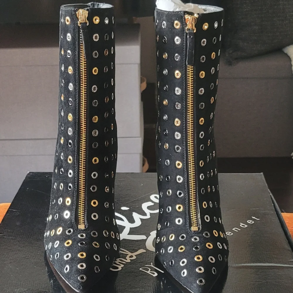 **HP** ALICE + OLIVIA Boots - Picture 4 of 11